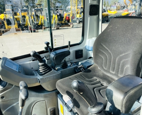 Takeuchi TB216 Minibagger gebraucht_04