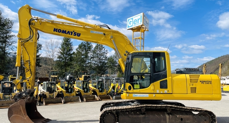 Komatsu PC240 NLC-8 Kettenbagger gebraucht_00