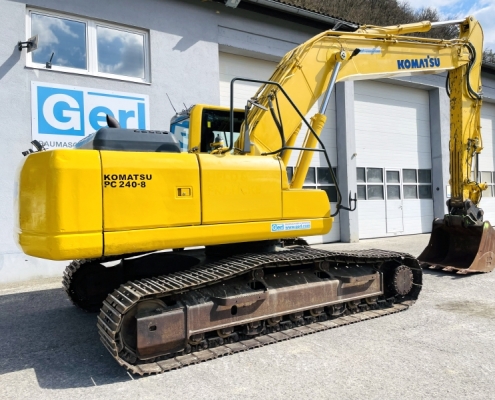 Komatsu PC240 NLC-8 Kettenbagger gebraucht_07