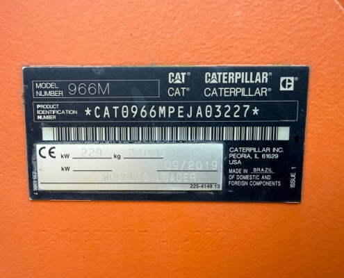 Caterpillar 966M Radlader gebraucht_02